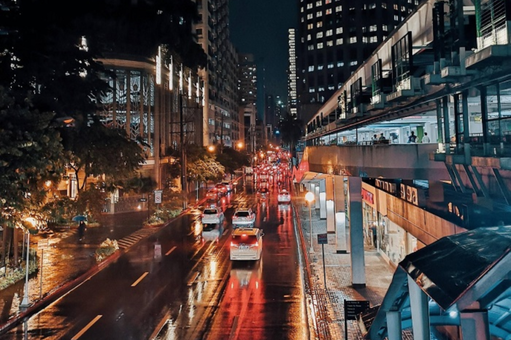 du lịch Manila 2024